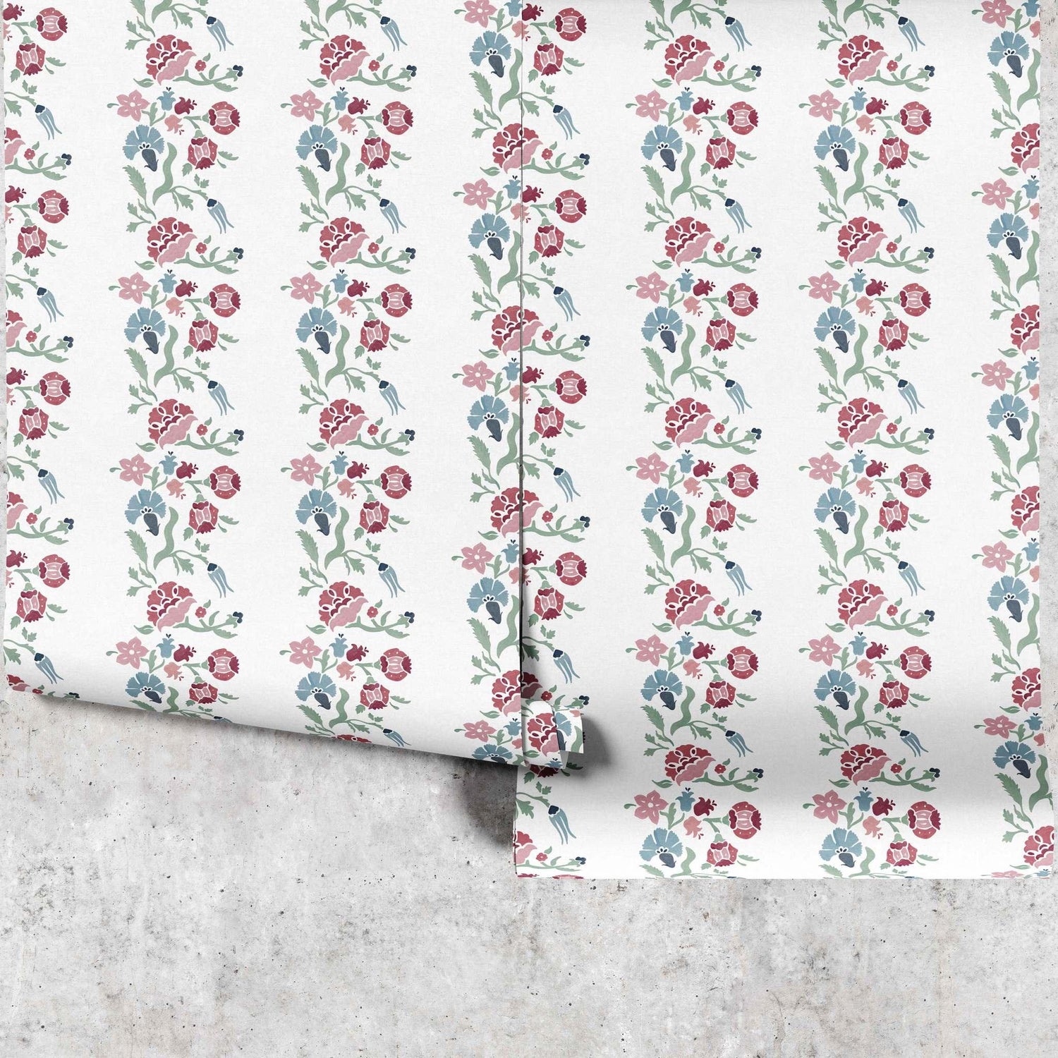 Giardinetti wallpaper full panel showing vintage floral stripe pattern